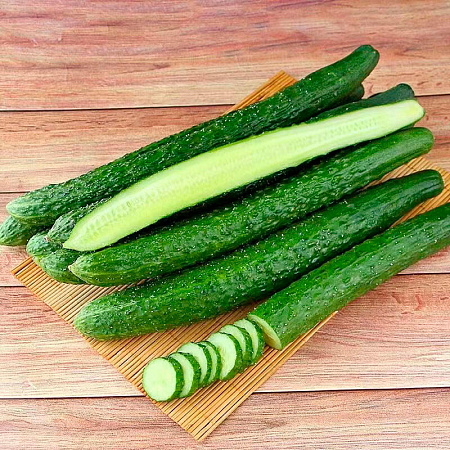 Фото Огурец Изумрудные птицы F1