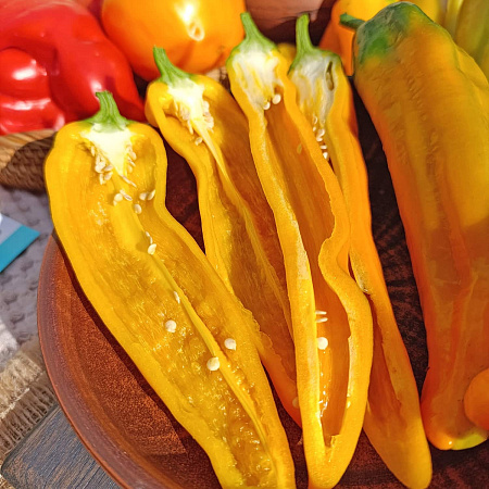 Фото Перец сладкий Орнелла F1